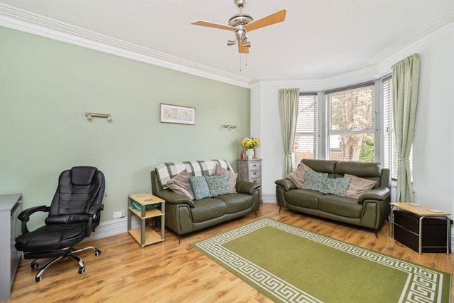 42, Dartmouth Road, Paignton photo 4