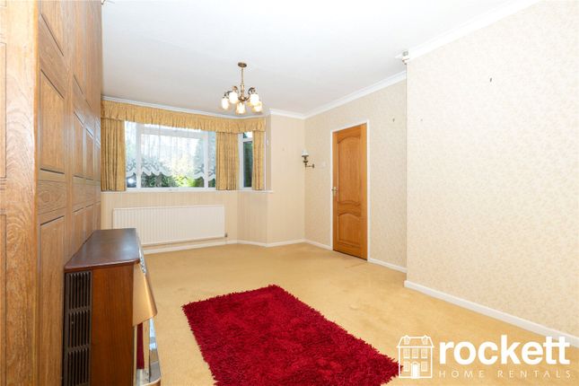 13, Quarry Close, Stoke-On-Trent photo 4