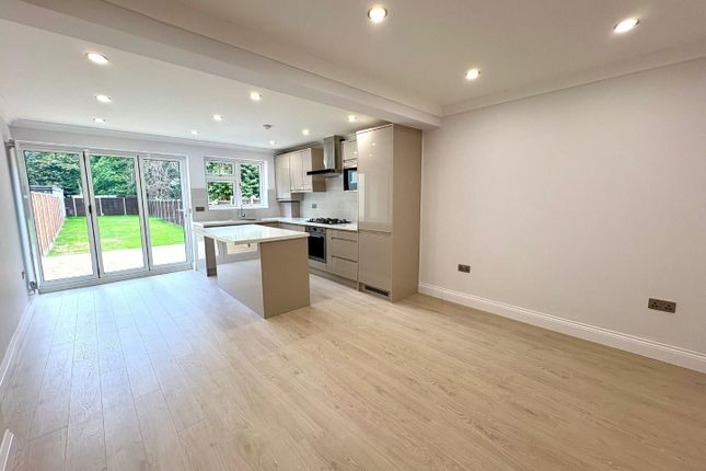 56, Langley Crescent, Hayes photo 3