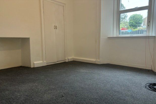 Flat to rent in Magdalen Yard Road, Dundee