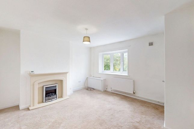 12 Snydale Close, Bolton photo 4