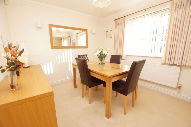 3a, Rowallan Avenue, Gosport photo 4