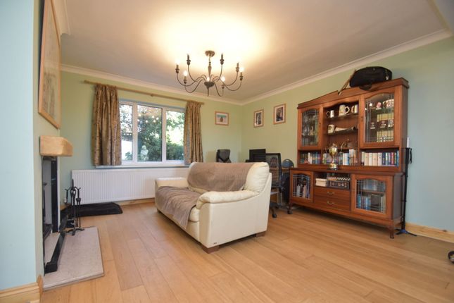 Cuckoo Bridge Cottage St. Ives Road, Huntingdon photo 4