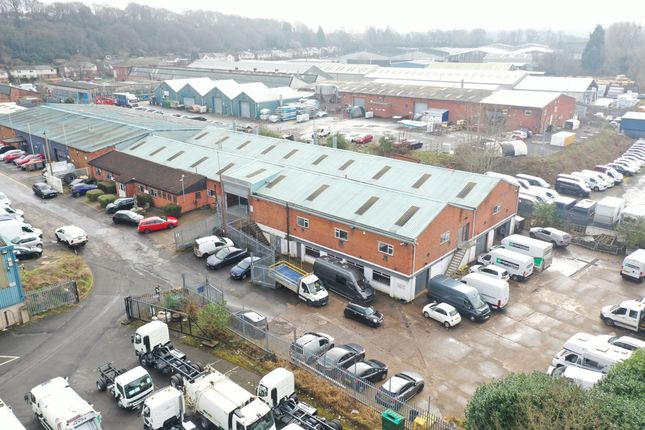 Light industrial to let in Whitehouse Road, Kidderminster, Worcestershire