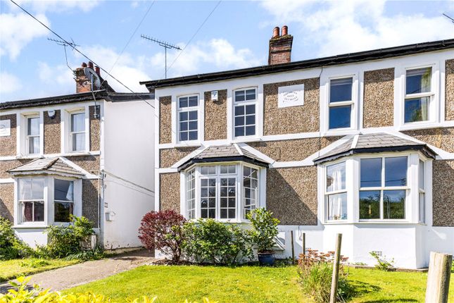 77, Berwick Road, Buckinghamshire photo 3