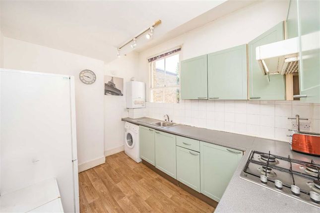 Flat B, 74, Dalberg Road, LONDON photo 3