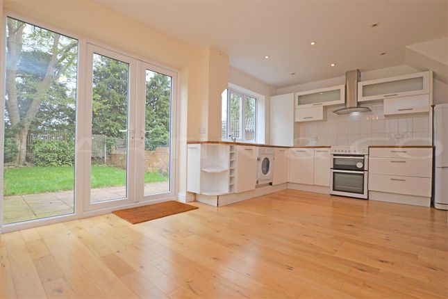 11, Beaulieu Rise, Rochester photo 4