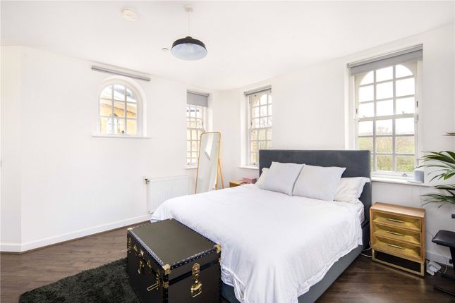 Flat for sale in Hemp Apartments, 70 Richard Tress Way, Bow, London