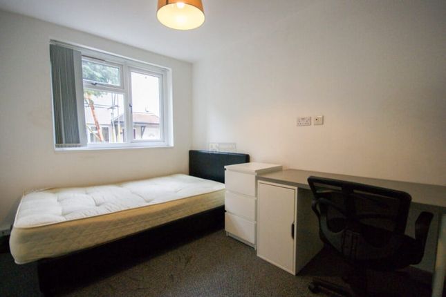 19, Lime Avenue, Birmingham photo 5