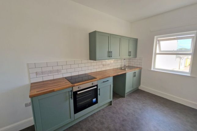 1, Camperdown Terrace, Exmouth photo 2