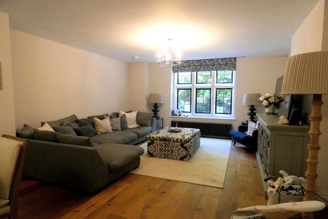 18, King Edward Vii Apartments, Kings Drive, Midhurst photo 2