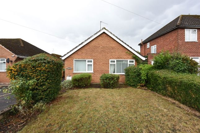 2-bed house on 83, Moss Grove, Kingswinford, £225,000