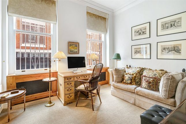 Flat to rent in Cadogan Square, Knightsbridge, London