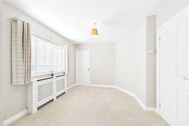 MARKETING CARD, 2, Hunt Cottages, Mortimer photo 4
