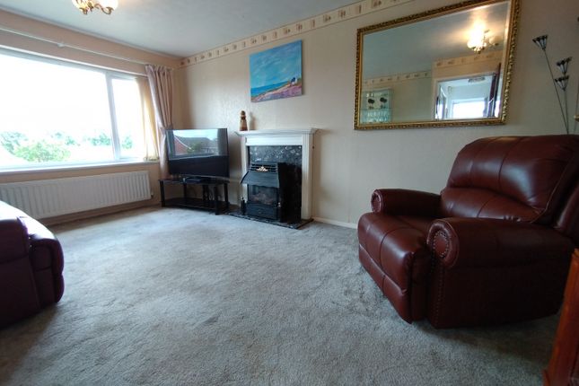 92, Walton Way, Stoke-on-Trent photo 3