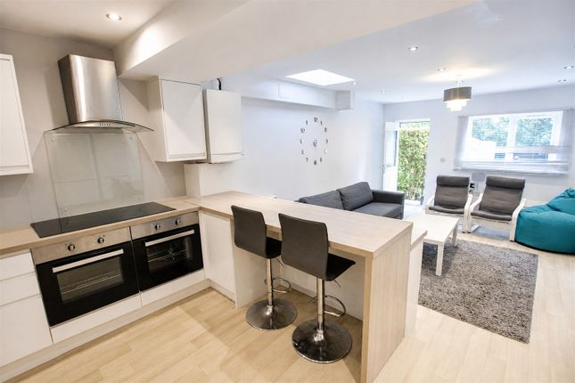 HEELEY ROAD, BIRMINGHAM photo 4