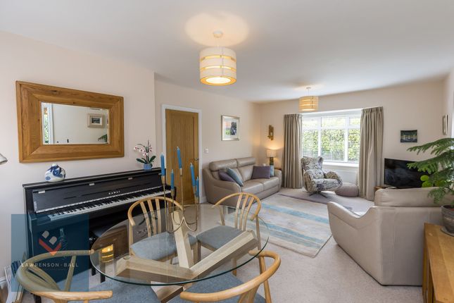 20 Mayfield Drive, Northwich photo 3