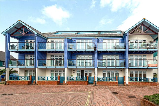 Thumbnail Flat to rent in Madison Wharf, Shelly Road, Exmouth, Devon