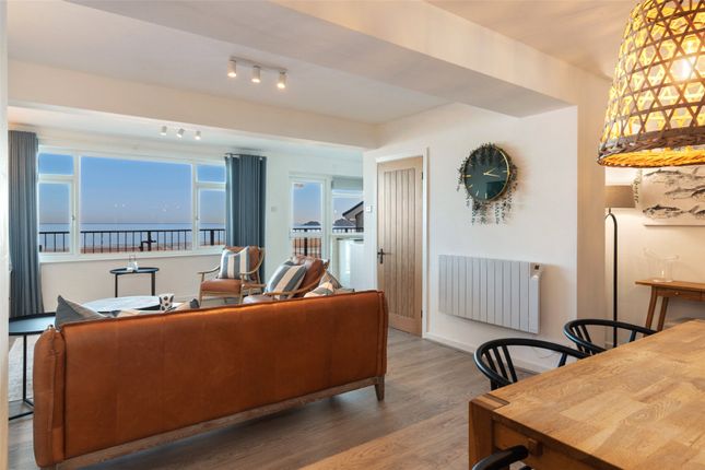 Apartment 1, Sandtop,, The Strand, Pembrokeshire photo 3