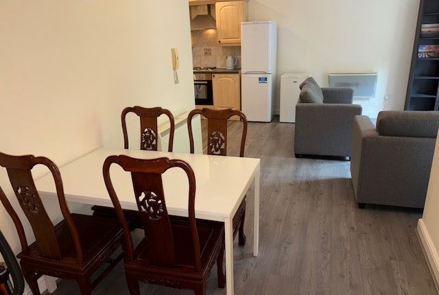Apt 10 Richmond Court, 50, North George Street, Manchester photo 4