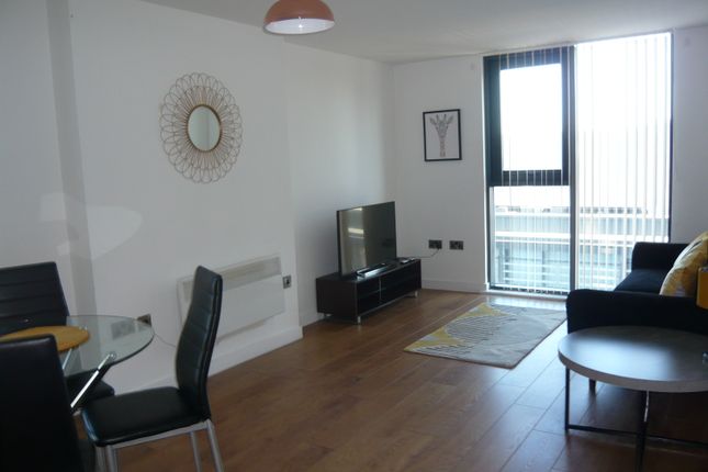 91, IQuarter, Sheffield photo 5
