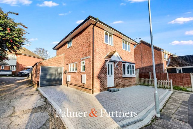 107, Brent Avenue, Chelmsford photo 4