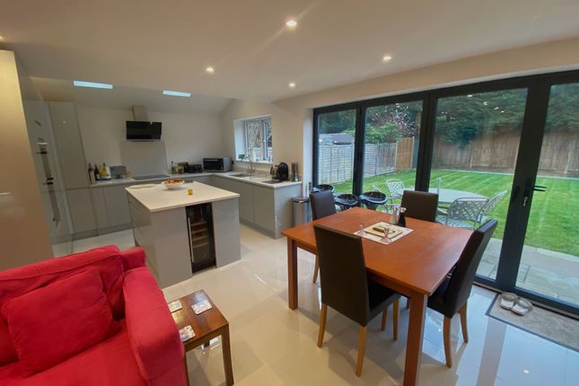 31, Jubilee Avenue, Ascot photo 3