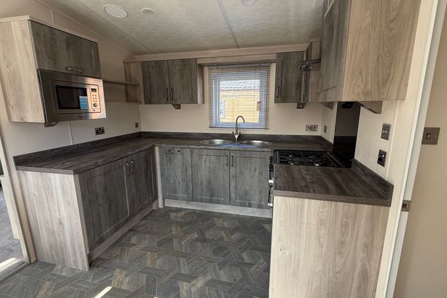 Delta Superior, Mains Of Taymouth Country Estate, Kenmore photo 3