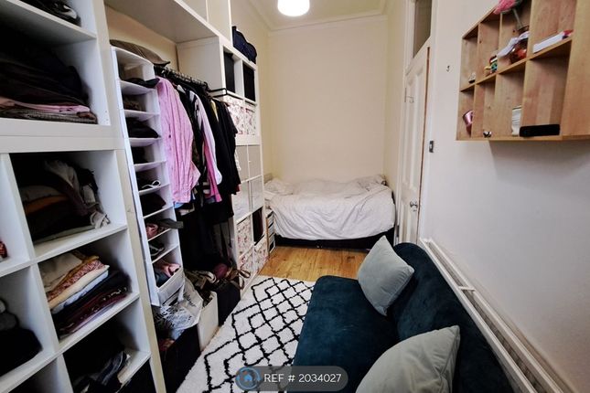 Room to rent in Viewforth, Edinburgh