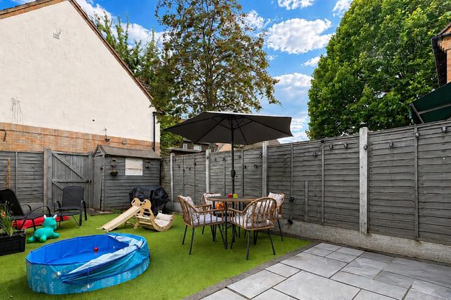 17, Jasper Road, London photo 3