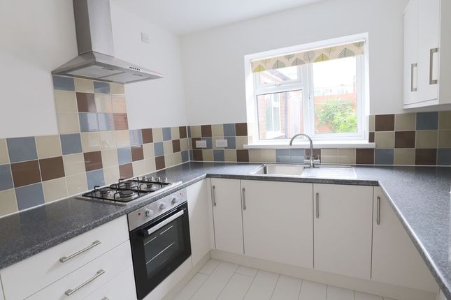 27, Clifton Street, Exeter photo 3