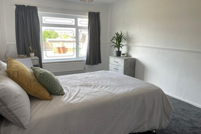 Shared accommodation to rent in Purcell Close, Colchester