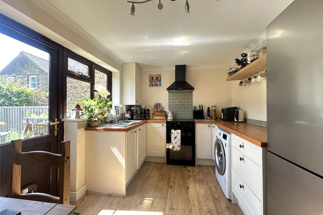 8 Moorlands Court,, Moorlands Road, Somerset photo 3