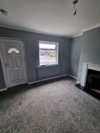 Terraced house to rent in Long Street, Dordon, Tamworth