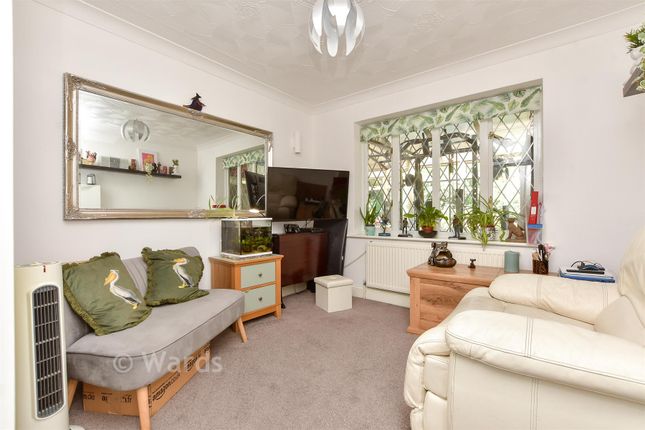 15, Fairfield Park, Broadstairs photo 4