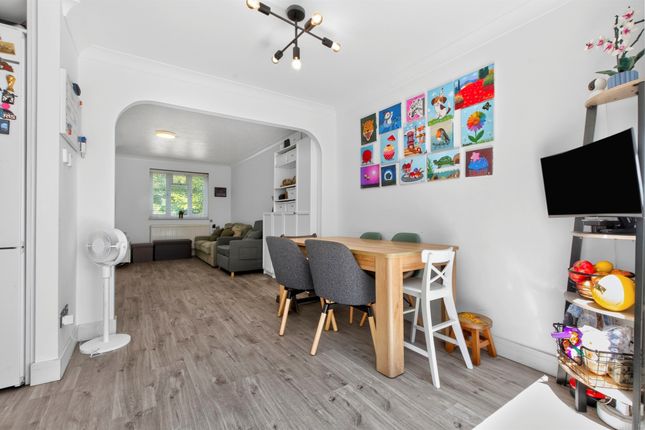 16, Westfield Road, Harpenden photo 4