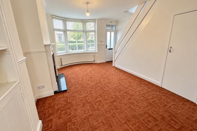 Luton, Bedfordshire photo 3