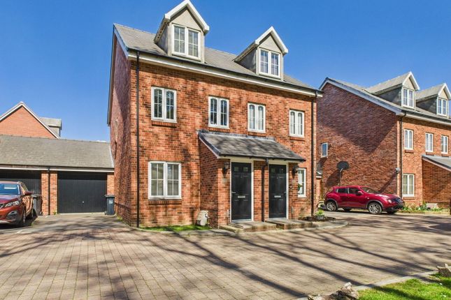 3-bed other on 29, Lobelia Drive, Worthing, £365,000