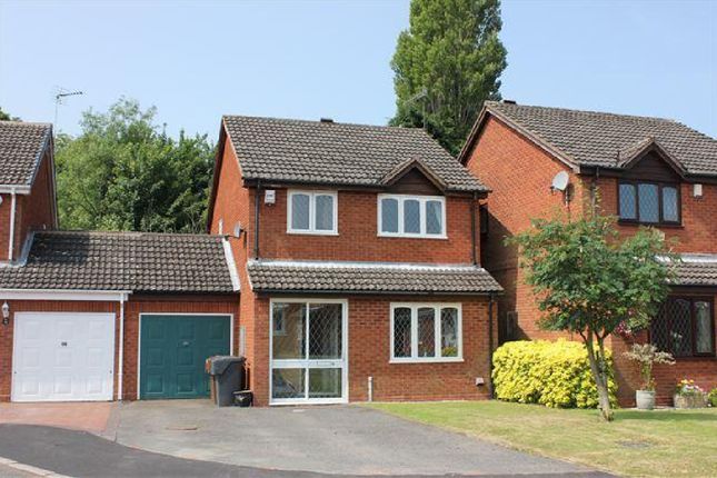 Poplar Close Catshill Bromsgrove B61 4 Bedroom Link Detached