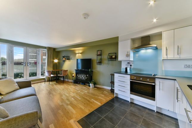 Thumbnail Flat for sale in Western House, 7 London Road