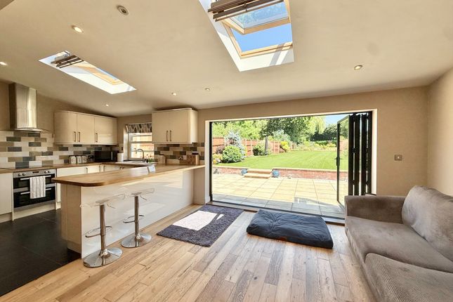 12, North Road, Great Yarmouth photo 3