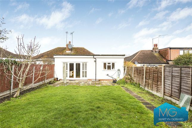 Bungalow for sale in Connaught Avenue, East Barnet, Barnet