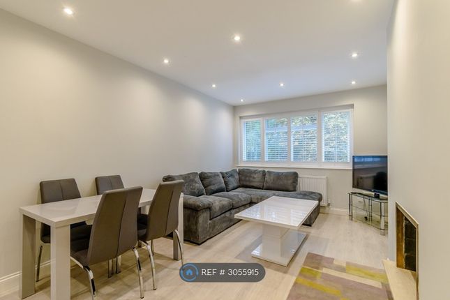 Bromet Close, Nascot Wood, Watford photo 3