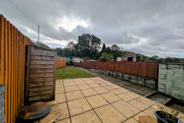 22 Glancynon Terrace, Mountain Ash photo 5