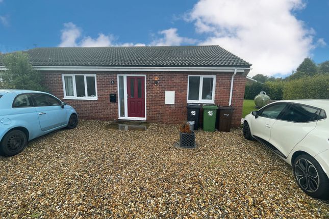 3-bed bungalow on Admirals Walk, NORWICH, £1,300/mo