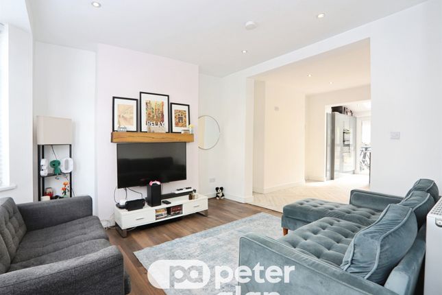 44, Hamilton Street, Newport photo 3