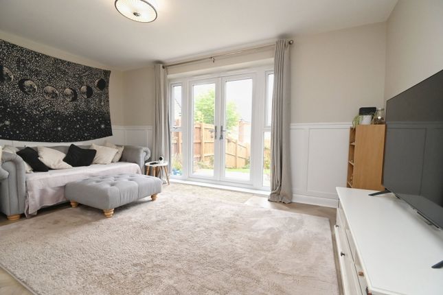 5, Dearne Hall Lane, Barnsley photo 4