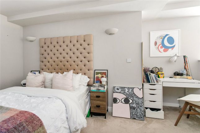 Flat 9,, Anlaby House, London photo 3