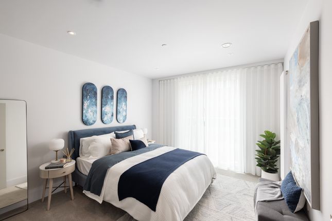Flat for sale in 74 Portsmouth Road, Cobham