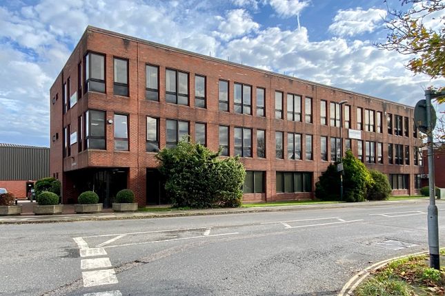 Office to let in Southpoint (Grd &amp; 2nd Floors), Old Brighton Road, Crawley